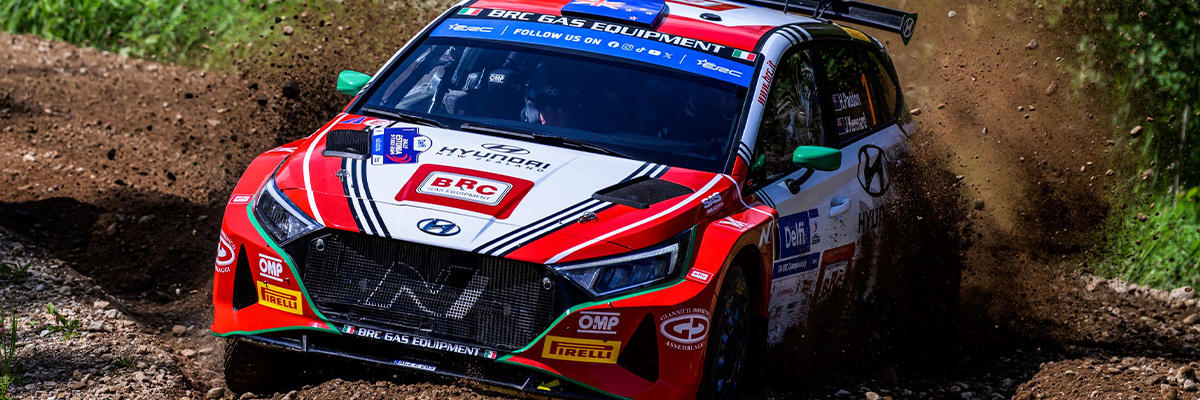 Paddon leads ERC after Estonia