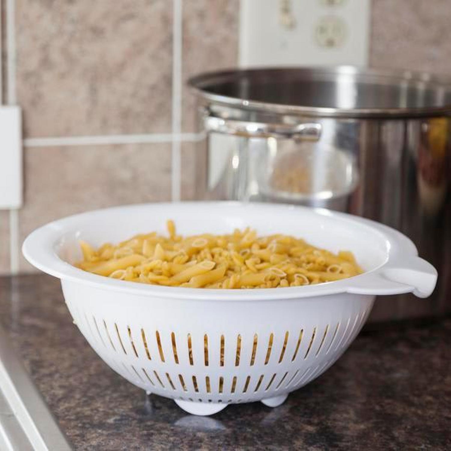 Sterilite Colander - Kitchen Utensils | Mitre 10™