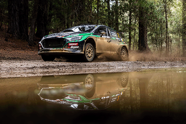 Paddon and Kennard celebrate 2025 Australian Rally Championship win